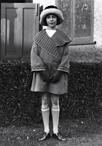 Alicia Markova at age 14, the newest member of the Ballets Russes (1923)